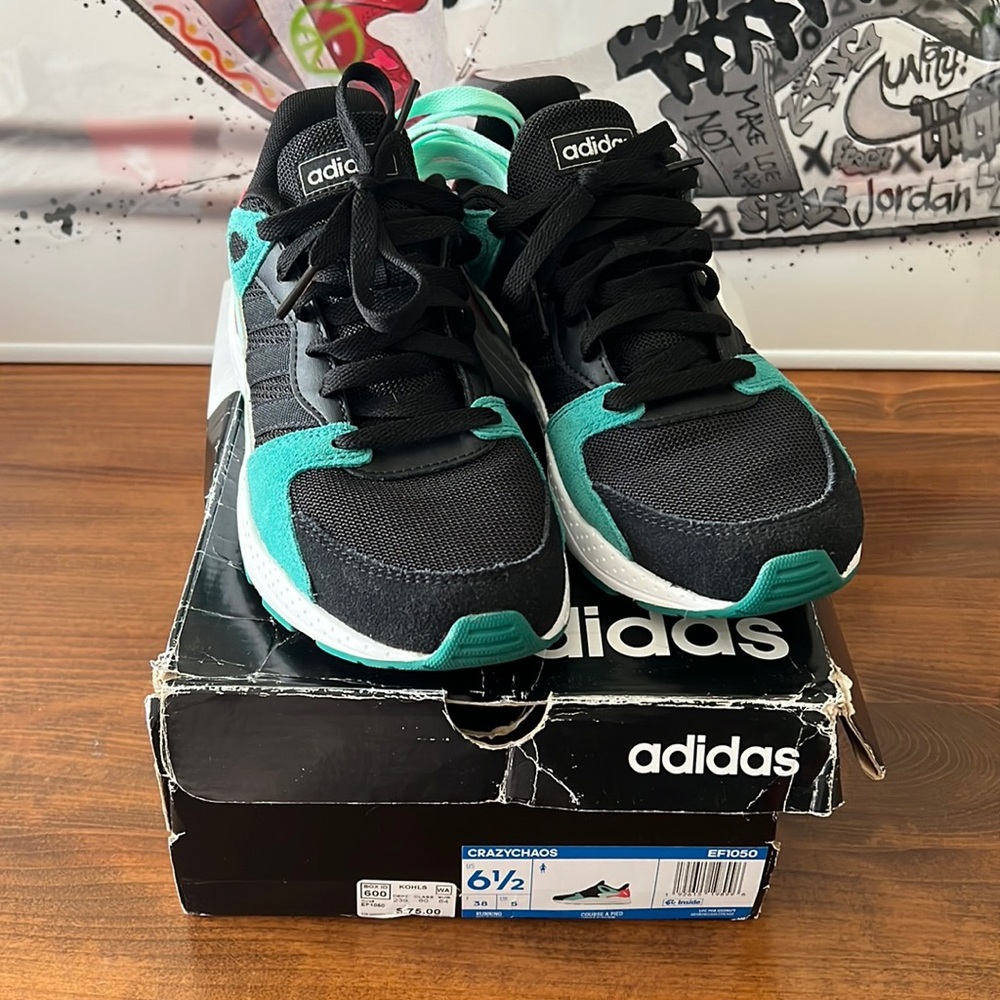 Adidas cloud foam crazychaos running shoe
